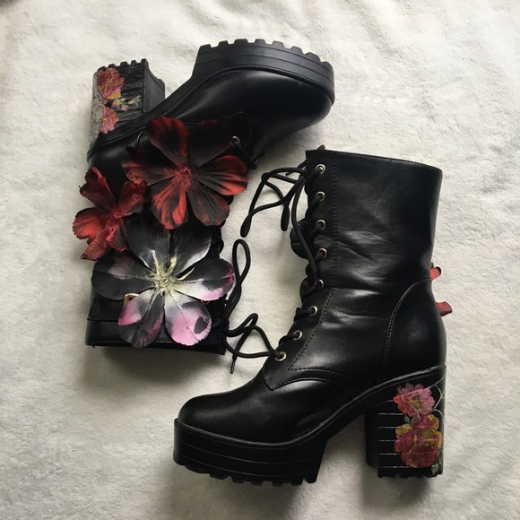 Dead flowers boots size 7.5 - Picture 2 of 8